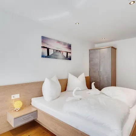 Ferienhaus-traum Mit Terrasse Und Whirlpool Prázdninový dům Uderns