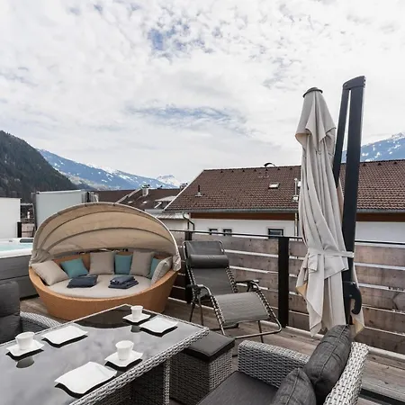 Ferienhaus-traum Mit Terrasse Und Whirlpool Uderns